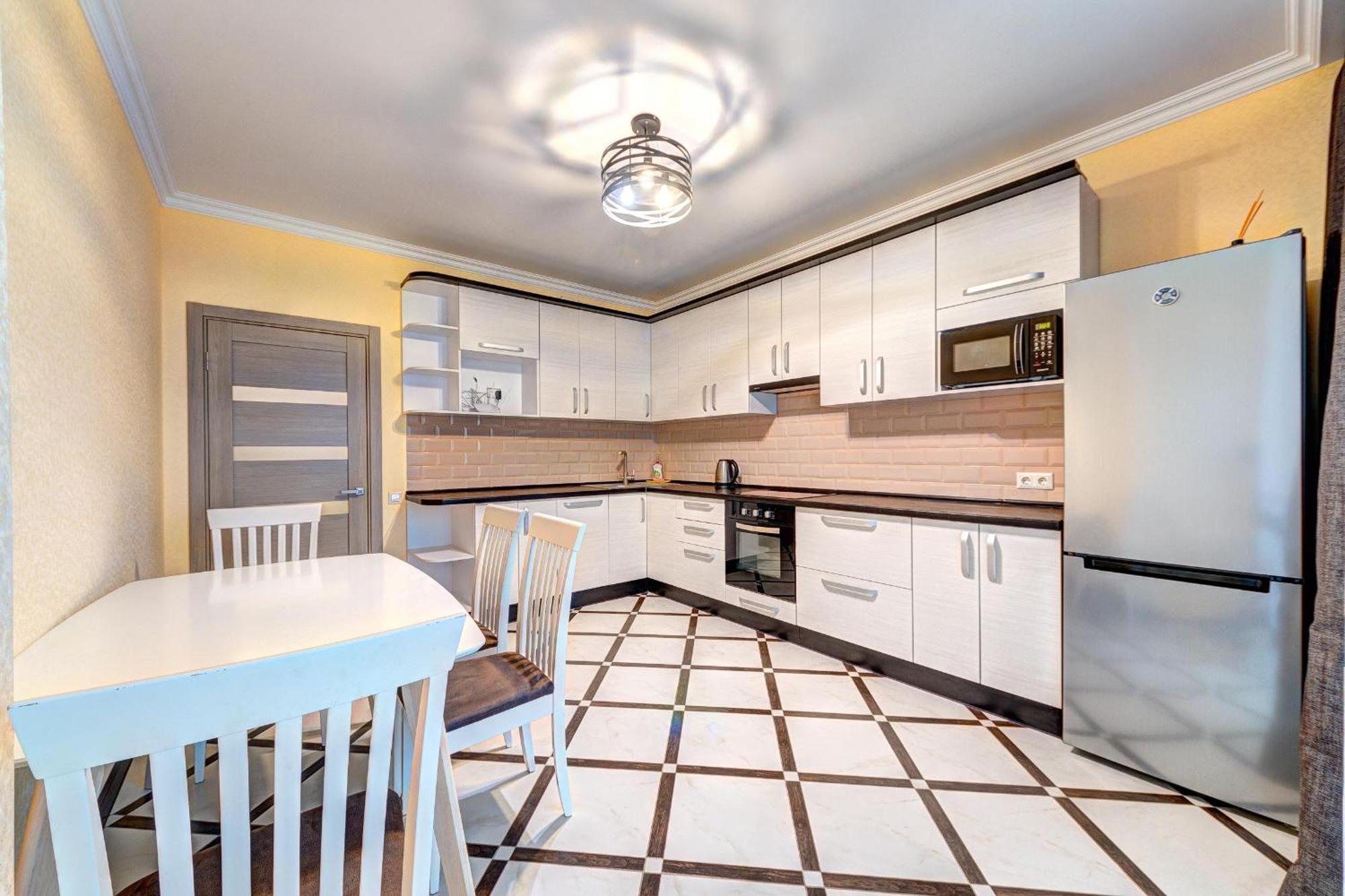 Apartment Voskresenska 18 , Парковые Озера كييف الغرفة الصورة