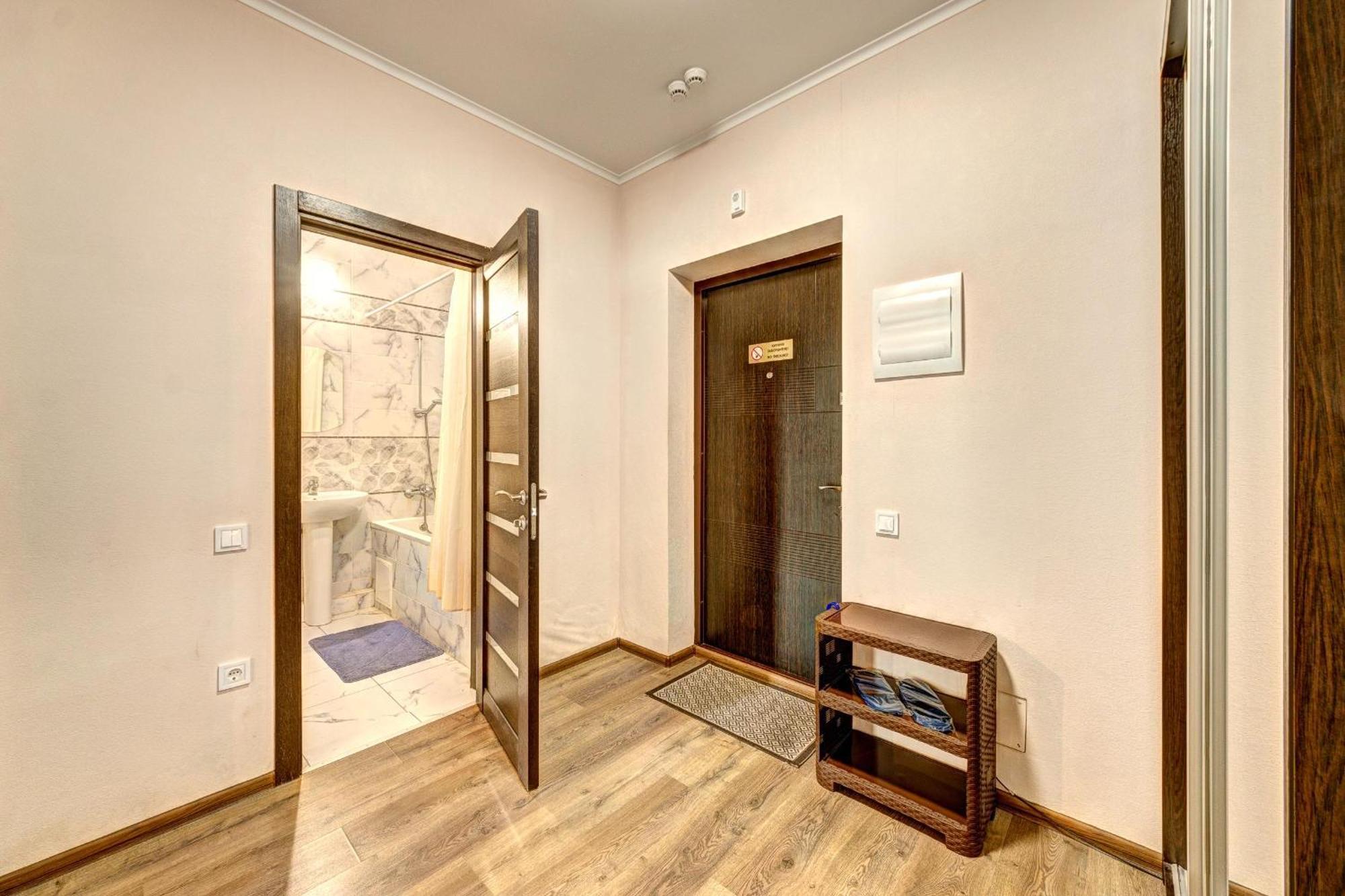 Apartment Voskresenska 18 , Парковые Озера كييف الغرفة الصورة