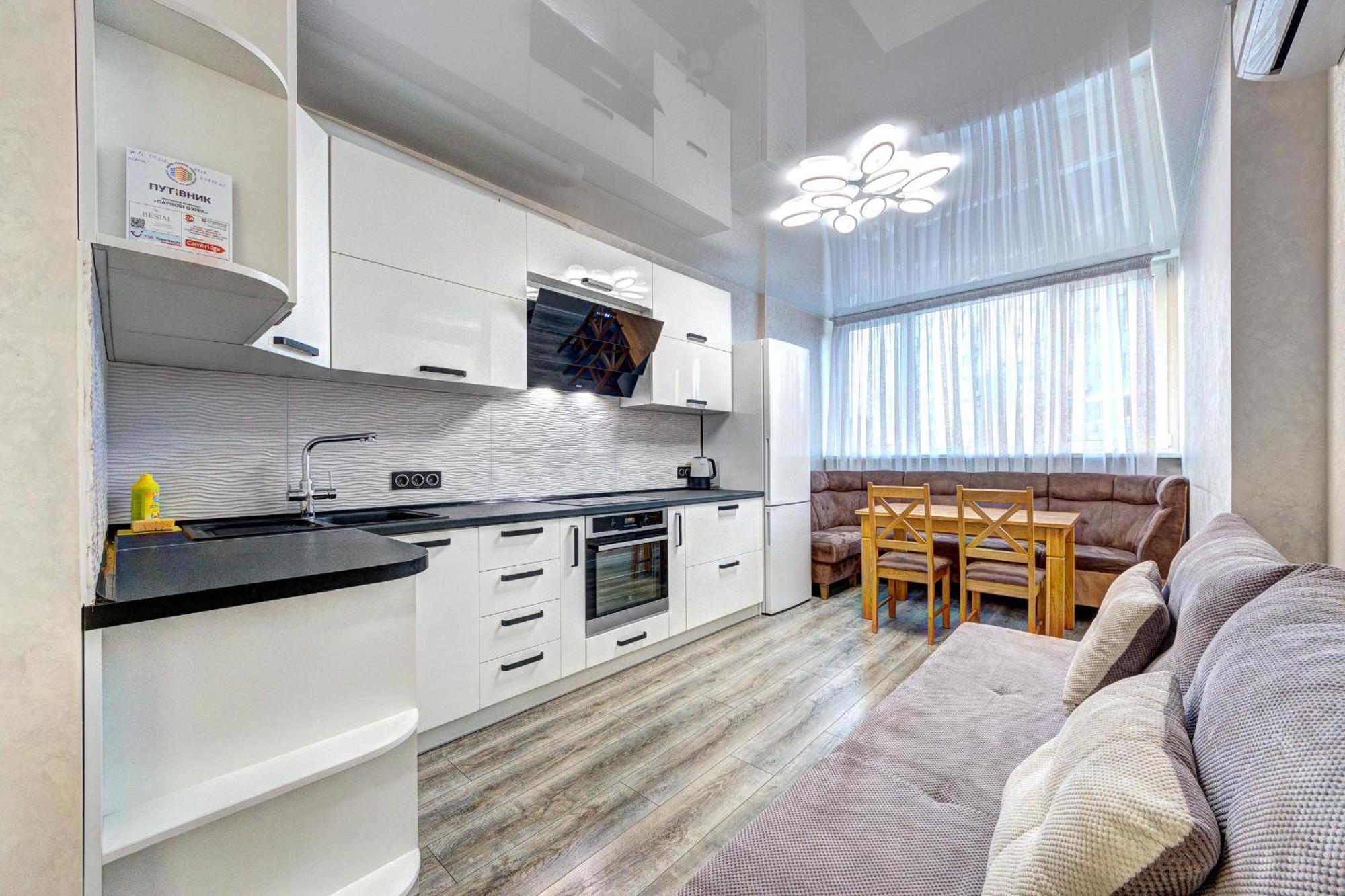 Apartment Voskresenska 18 , Парковые Озера كييف الغرفة الصورة